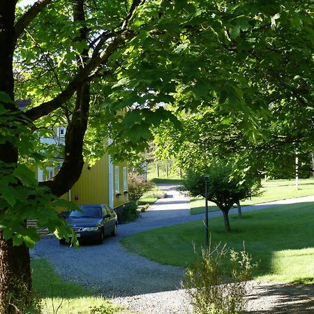 Hotel Perolofgarden Åsbro Εξωτερικό φωτογραφία